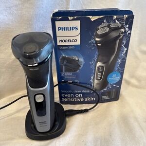 Philips Norelco Cordless Wet & Dry Shaver 3900 3000 Series Model S3341 Tested